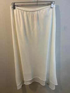 MSK Cream Size Large skirt