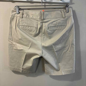 Ann Taylor khaki Size 4P shorts