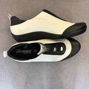 A'rcopedico black/white Shoe Size 40 slip-ons