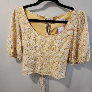 Abercrombie & Fitch yellow/white Size S top