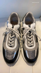 Inc black/white/silver Shoe Size 7.5 sneakers