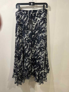 Forcynthia black/creme/gray Size L skirt