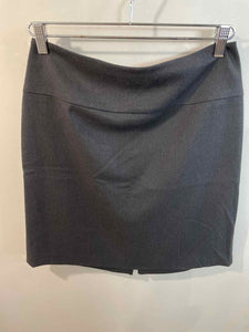 Old Navy Charcoal Size 6 skirt
