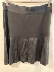 cabi Black Size M skirt