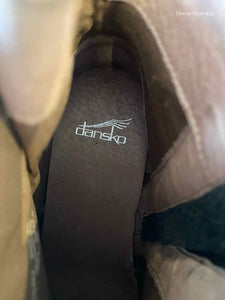 Dansko Black Shoe Size 40 booties