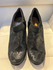 NAOT Black Shoe Size 37 booties