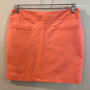 Calvin Klein sherbert Size 6 skirt