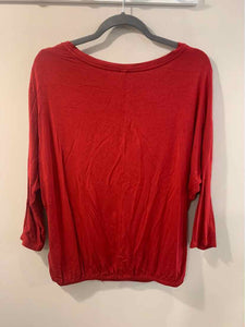 Paraphrase Red Size L top