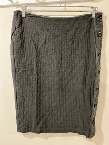 Amadi Charcoal Size M skirt