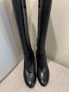 Rockport Black Shoe Size 8 tall boot