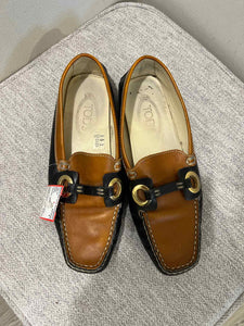 Tod's navy/tan Shoe Size 7.5 loafer