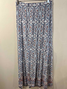 french laundry white/blue/coral Size M skirt