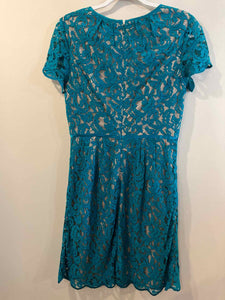 Adrianna Papell Green Size 8 dress