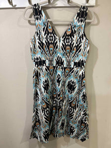 Inc white/black/blue Size 4 dress
