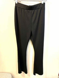 Black /Multi Size M pants
