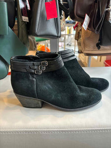 Clark's Black Shoe Size 8.5 booties