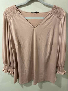 Adrianna Papell blush Size 1X top
