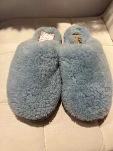 UGG light blue Shoe Size 4 slippers