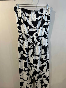 Loft black/white Size M jumpsuit
