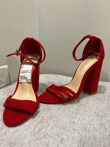 DbDk Red Shoe Size 6.5 pump