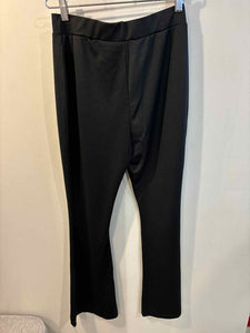 Black /Multi Size M pants