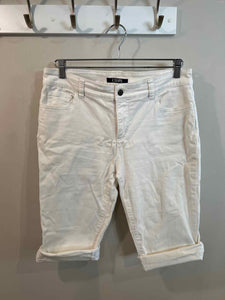 Chaps White Size 10 shorts