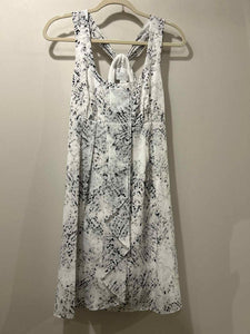 Jessica Simpson white/black Size 8 dress