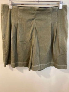 Lysse army green Size L shorts