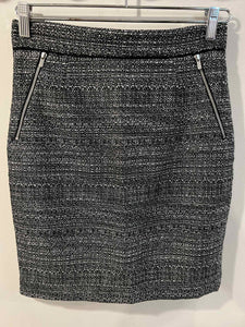 H & M black/white Size 8 skirt